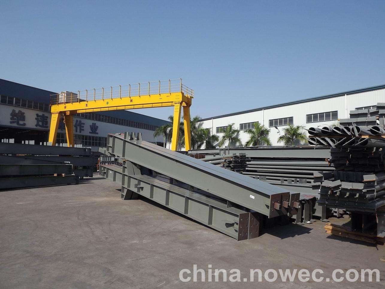 武汉网架工程中的分条（分块）吊装法